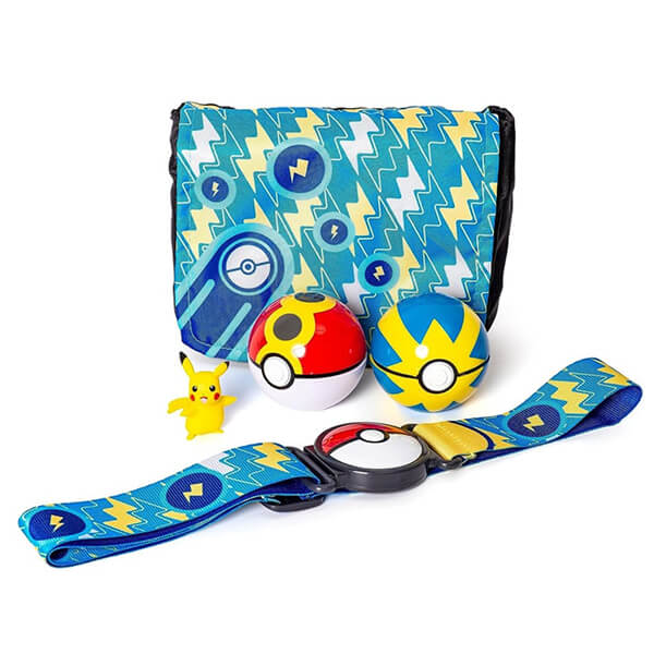 Pokémon hračka Bandolier Set - Pikachu (taška, opasok, Pokéball, figúrka) - trenérský set