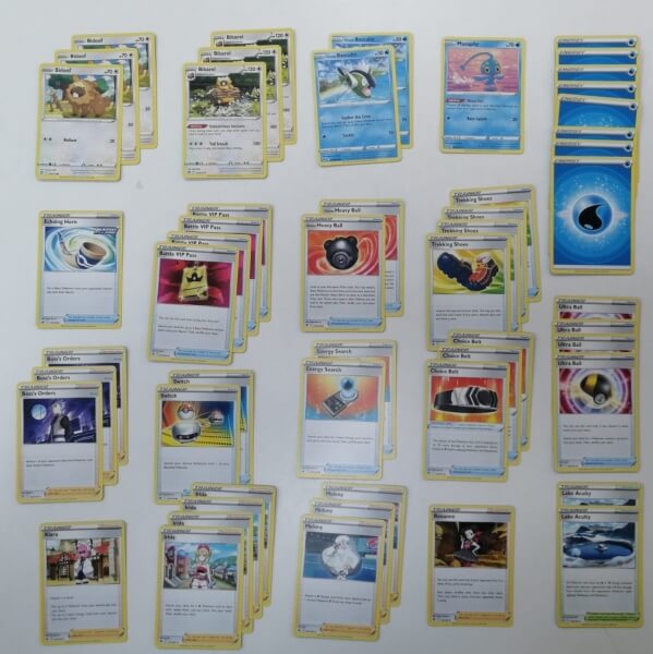 Základ balíčka Pokémon z League Battle Decku Palkia VSTAR