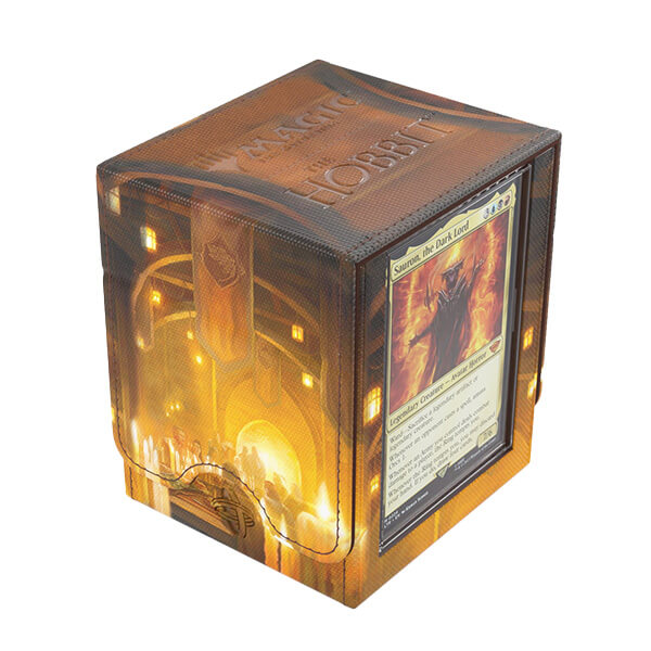 Krabička Magic: the Gathering The Hobbit Squire Plus 100+ XL Convertible Box – The Queen of Dale