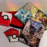Ukázka příslušenství ke kartám Pokémon firmy UltraPro