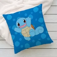 Na druhé straně polštáře je Pokémon Squirtle